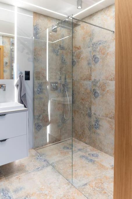 Apartament Koral - Kompozytorow Polskich 7 Люблин Екстериор снимка